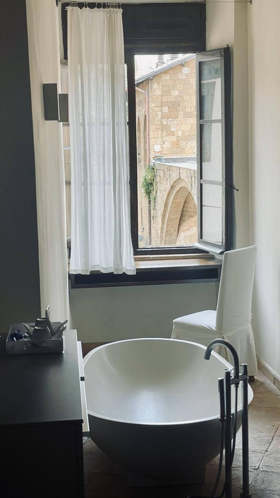 Hotel Palazzo Piccolomini أورفييتو الغرفة الصورة